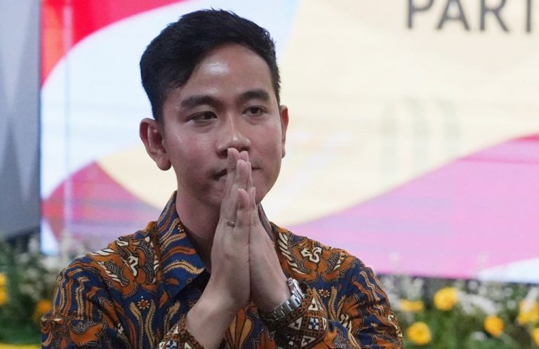 Warga Tenggarong Berdoa Dan Bersyukur Atas Peluang Gibran Sebagai Cawapres
