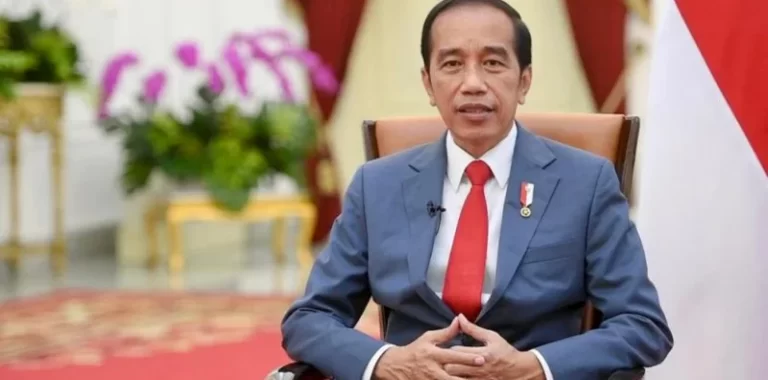 Jokowi Menyoroti Kebutuhan Akademi Militer yang Responsif, Memperhatikan Perkembangan Pesawat Tanpa Awak