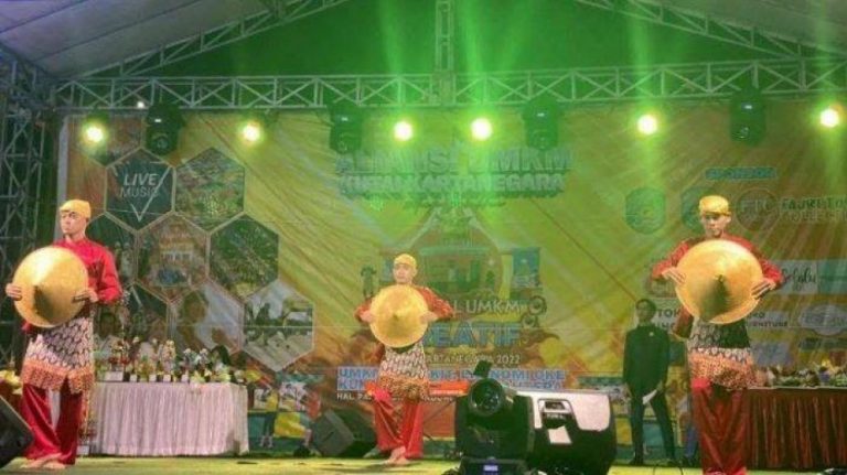 Jeruji Besi Tak Halangi WBP Lapas Tenggarong Tampil di Festival Tenggarong Vaganza