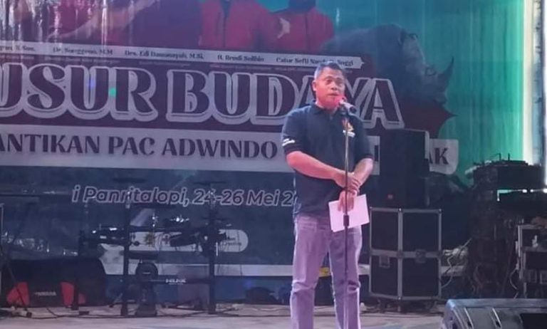 Dispar Kukar Sukses Gelar Susur Budaya di Pantai Panrita Lopi