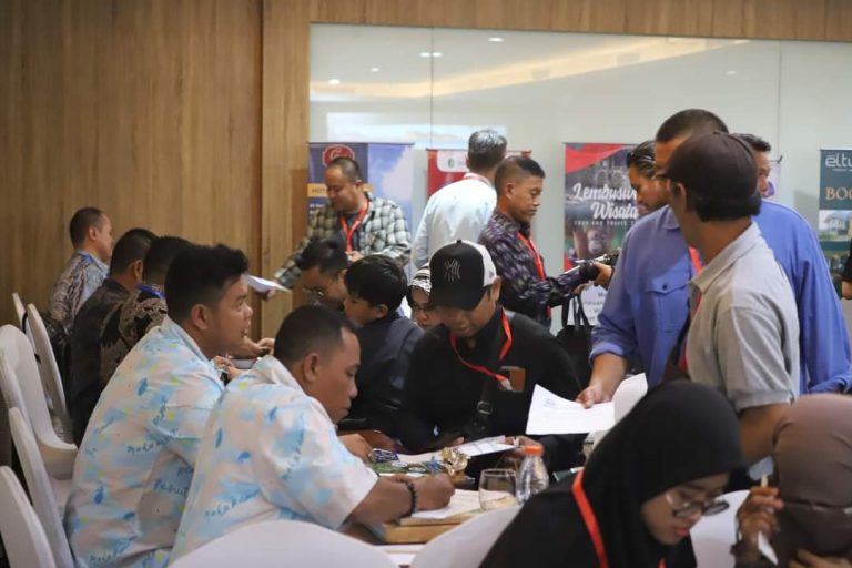 Kukar Genjot Promosi Wisata Lewat Travel Road Show di Malang