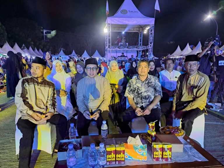 Dispar Kukar Rayakan Semangat Islam dan UMKM Lewat Festival Islami