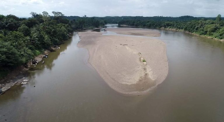 Muara Ritan, Mencari Ikan dan Berkemah di Pulau Musiman Sungai Belayan